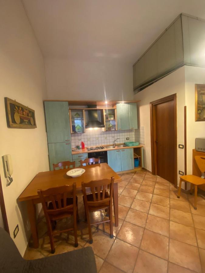 Appartamento In Villa Alle Falde Del Vesuvio Napoli Exterior foto